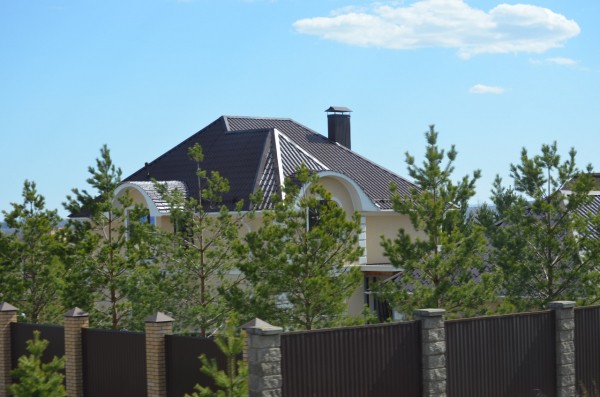 Роспотребнадзор: как следует вести себя в майские праздники для профилактики КОВИД-19