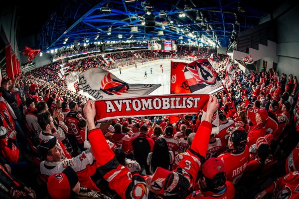 10 лет назад в Екатеринбурге чуть не убили вратаря «Салавата Юлаева» 10 лет назад в Екатеринбурге чуть не убили вратаря «Салавата Юлаева»