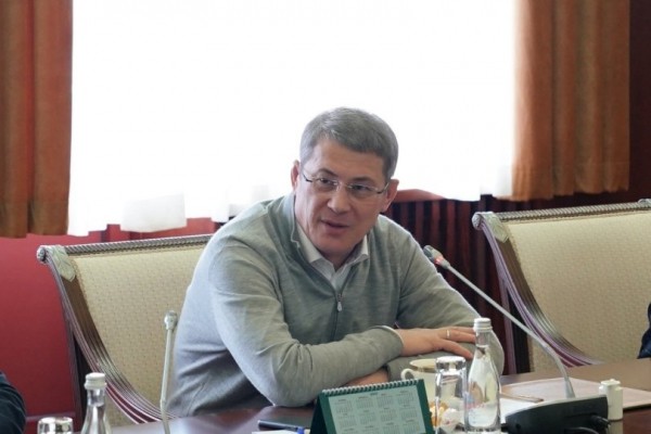 &laquo;Я не верю&raquo;: Радий Хабиров о реальной ситуации с коронавирусом в Башкирии, своей семье и кадровых перестановках 