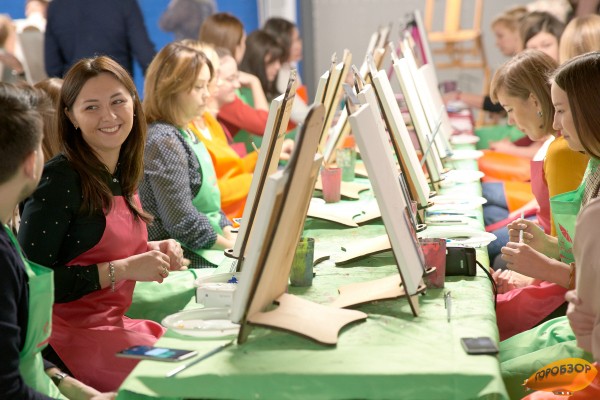 Моторы, железо и искусство: последние новости из уфимского ретрогаража
 