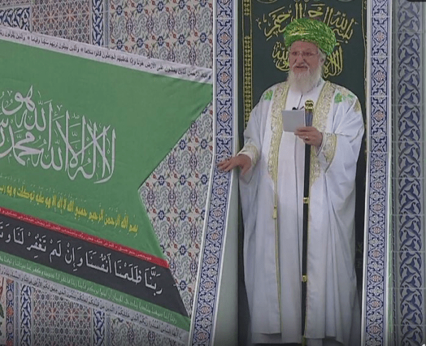 В Башкирии отмечают Ураза-байрам дома. Главный намаз прошел онлайн В Башкирии отмечают Ураза-байрам дома. Главный намаз прошел онлайн