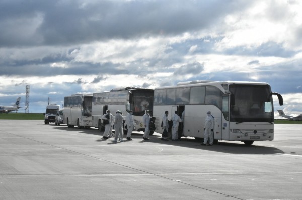 В Башкирию прибыл еще один рейс с вахтовиками из Якутии В Башкирию прибыл еще один рейс с вахтовиками из Якутии