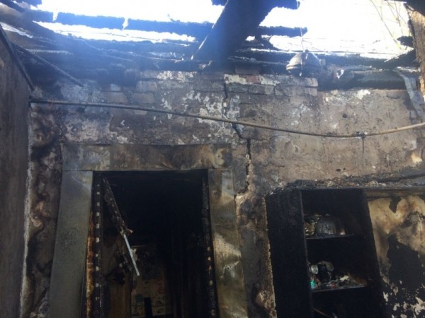 В Уфе 25-летний парень вытащил из горящего здания маленькую девочку (ВИДЕО) 