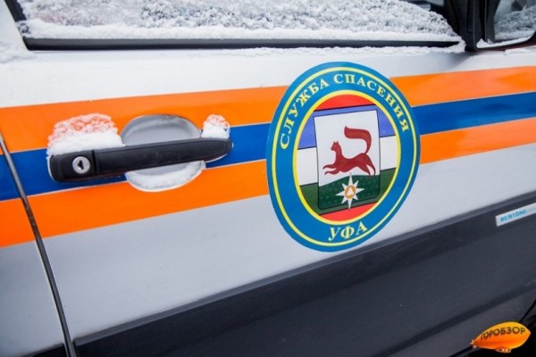 В Уфе 30-летнюю женщину бросили одну на берегу реки посреди ночи 