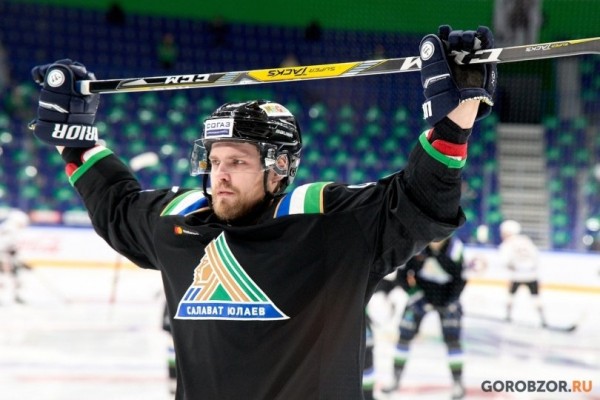  Захар Арзамасцев подписал контракт с «Автомобилистом» 