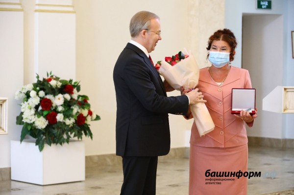 Андрей Назаров вручил госнаграды медикам Башкирии: Вы являетесь главными людьми на планете