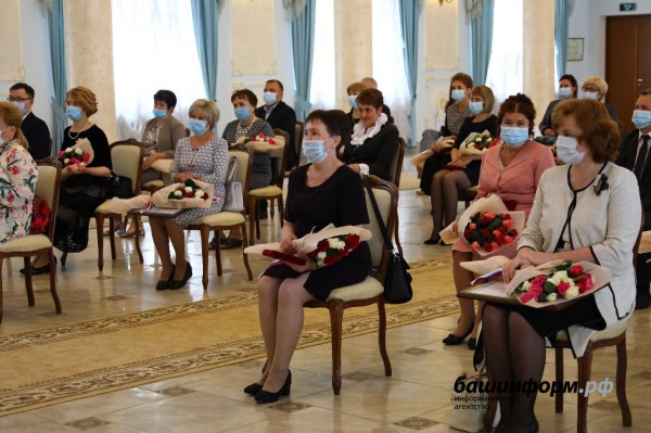 Андрей Назаров вручил госнаграды медикам Башкирии: Вы являетесь главными людьми на планете