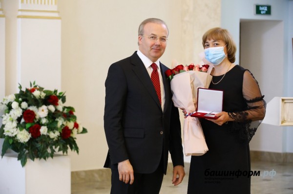 Андрей Назаров вручил госнаграды медикам Башкирии: Вы являетесь главными людьми на планете
