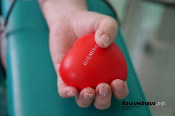 Главврач станции переливания крови в Башкирии об «антиковидной» плазме и COVID-скептиках Главврач станции переливания крови в Башкирии об «антиковидной» плазме и COVID-скептиках