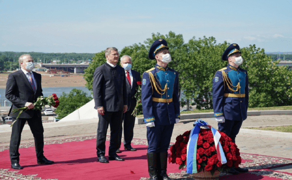 Радий Хабиров принял участие в праздновании Дня России Радий Хабиров принял участие в праздновании Дня России