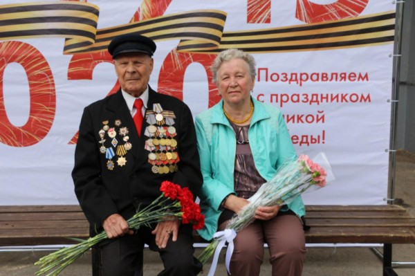 В Башкирии проходят персональные парады для ветеранов войны В Башкирии проходят персональные парады для ветеранов войны