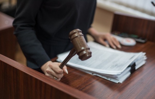 В Башкирии суд конфисковал у экс-депутата квартиры и автомобиль на 18 млн