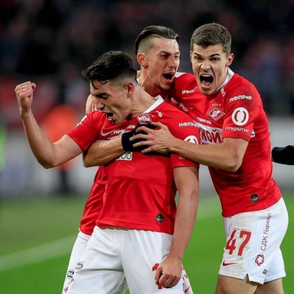 В РФС перенесли старт нового сезона чемпионата России 
 