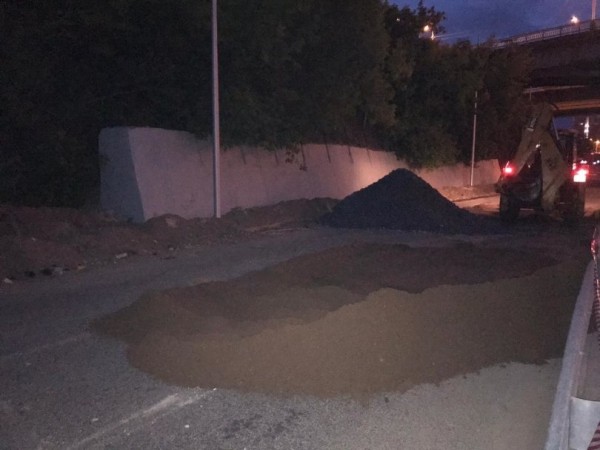 В Уфе на набережной провалился грунт В Уфе на набережной провалился грунт