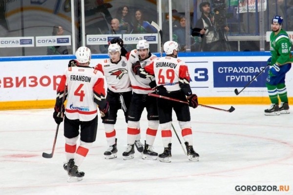 Алексей Шевченко: «В «Авангарде» около 20 человек с коронавирусом. Завтра повторные анализы» Алексей Шевченко: «В «Авангарде» около 20 человек с коронавирусом. Завтра повторные анализы»