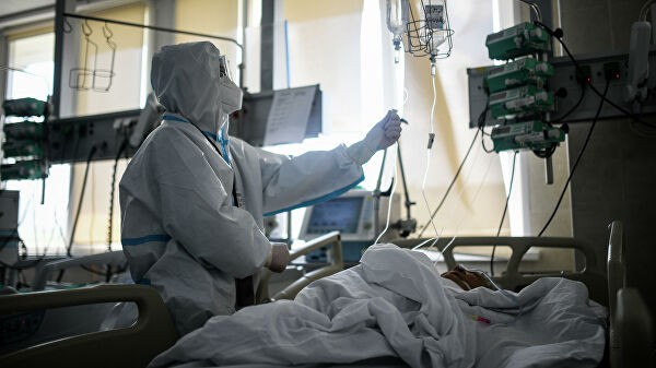 В России за сутки выявили 6718 случаев заражения коронавирусом В России за сутки выявили 6718 случаев заражения коронавирусом