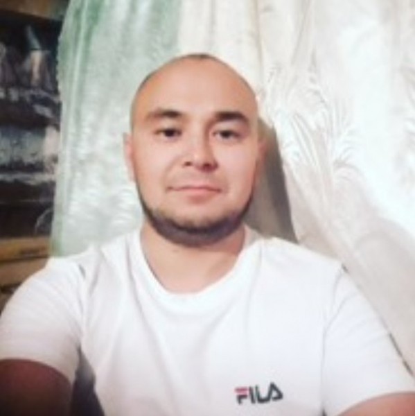 «Меняет местонахождение»: стали известны подробности пропажи 31-летнего Вадима Резванова 