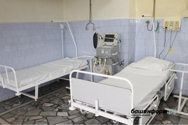 Минздрав Башкирии: коечный фонд для пациентов с COVID-19 и пневмониями заполнен наполовину
