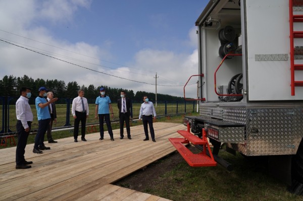 Радий Хабиров: «Башнефтегеофизика» - одно из крупных и уникальных в России в своей отрасли Радий Хабиров: «Башнефтегеофизика» - одно из крупных и уникальных в России в своей отрасли