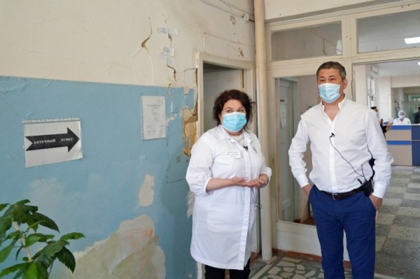 Радий Хабиров поручил привести в порядок районную больницу Радий Хабиров поручил привести в порядок районную больницу