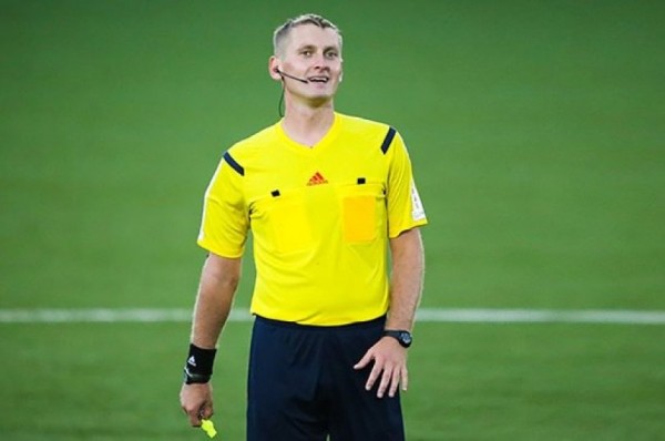 У арбитра матча «Ростов» – «Уфа» нашли коронавирус У арбитра матча «Ростов» – «Уфа» нашли коронавирус