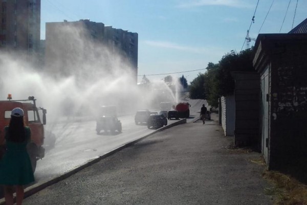 В Уфе коммунальщики из-за жары начали аэрацию воздуха на дорогах 