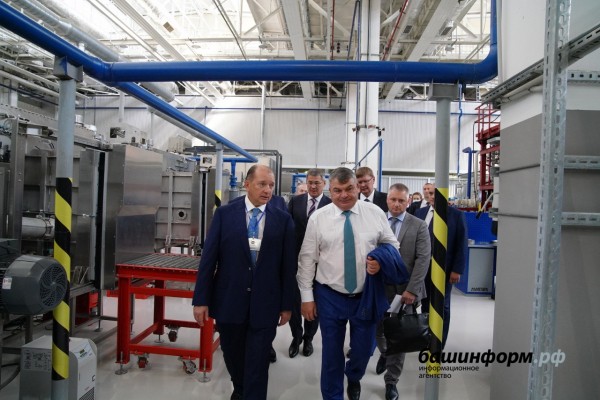 В Уфе открылся крупнейший в России центр по производству узлов для вертолётных двигателей