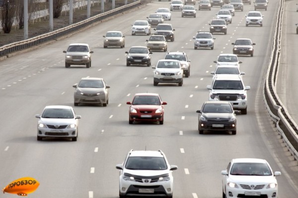 В Уфе попросили отказаться от поездок по Бельскому мосту В Уфе попросили отказаться от поездок по Бельскому мосту