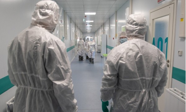 Врачи частных клиник Башкирии получат доплату за лечение больных COVID