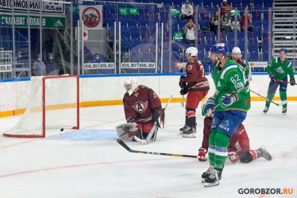 «Пока «мертвый», вот и не забил». Хохряков о нереализованном буллите в игре с «Автомобилистом» «Пока «мертвый», вот и не забил». Хохряков о нереализованном буллите в игре с «Автомобилистом»