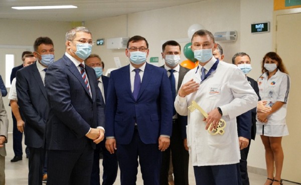 В Башкирии открыли новый корпус онкодиспансера В Башкирии открыли новый корпус онкодиспансера