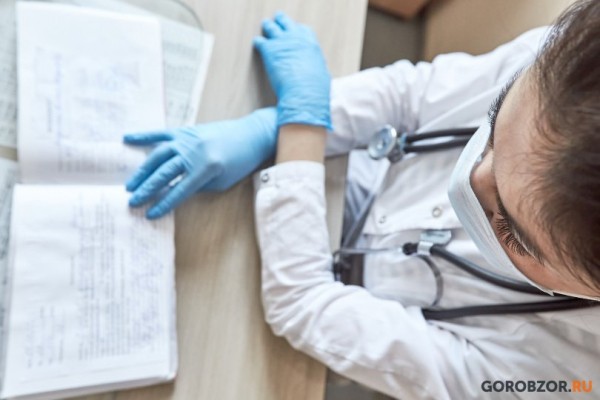 «Важнейшая задача»: Радий Хабиров поручил подготовить жителей Башкирии к прививкам 