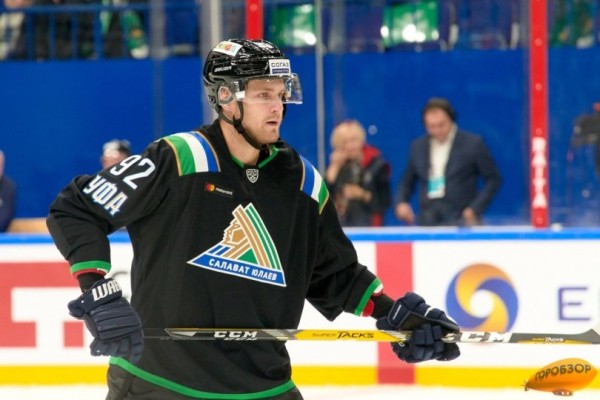 Захар Арзамасцев – о том, почему ушел из «Салавата», новом этапе в «Автомобилисте» и тяжелых тренировках с Хартикайненом 