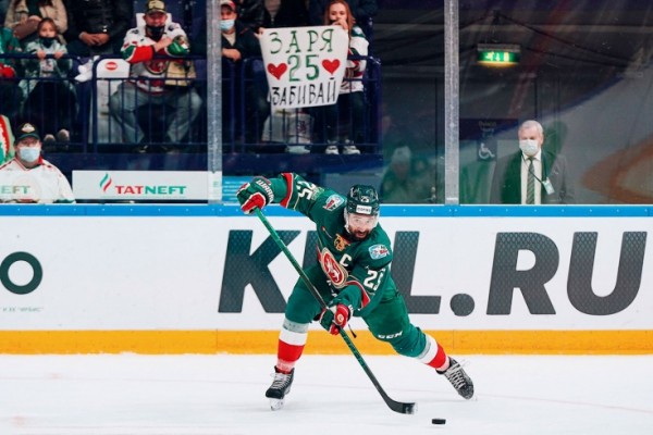 «Ак Барс» — «Салават Юлаев» – 4:1 – обзор матча, 17 сентября 2020 «Ак Барс» — «Салават Юлаев» – 4:1 – обзор матча, 17 сентября 2020