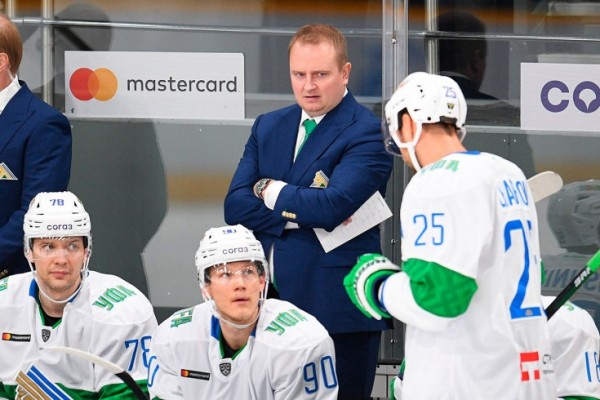 Пять нападающих при игре в большинстве в хоккее, какой эффект это даёт