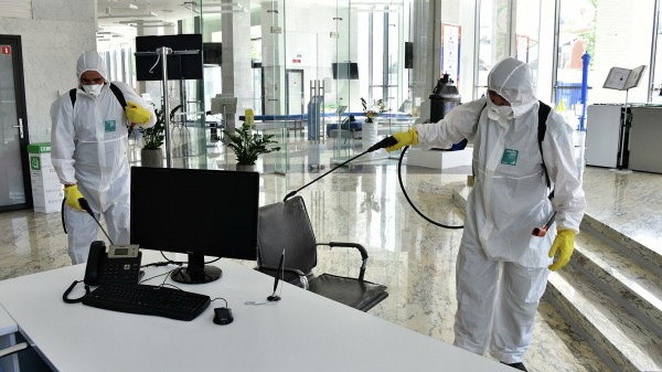 В Башкирии ограничили передвижение иностранцев В Башкирии ограничили передвижение иностранцев