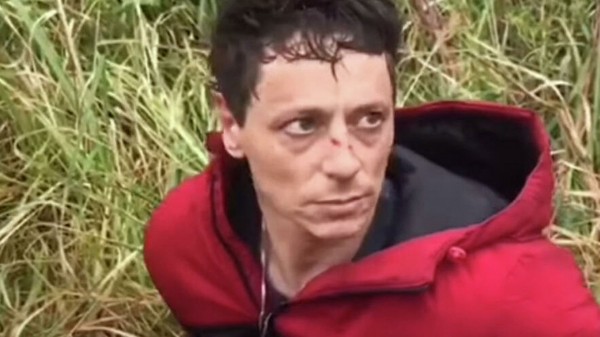 Подозреваемого в убийстве девочек в Рыбинске засняли у пункта полиции