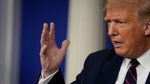 Twitter скрыл сообщения Трампа о голосовании по почте