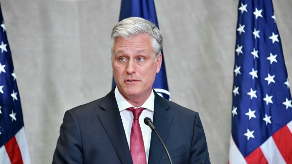 Советник Трампа пригрозил России последствиями за вмешательство в выборы