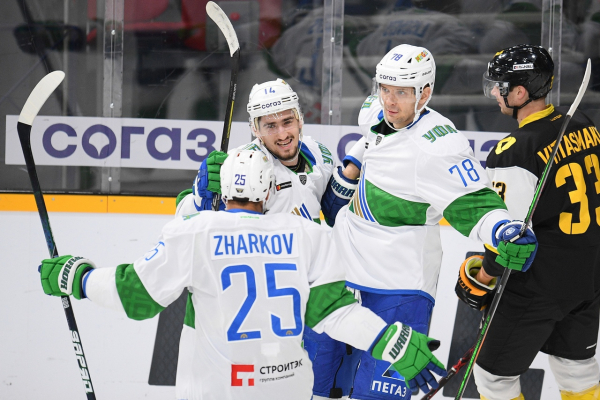 «Салават» впервые сыграет дома в новой форме. На ней сильно сэкономили и создавали «мутным» путем 