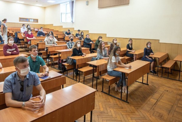 В Башкирии 44 школьника пополнили профильные «Роснефть-классы» В Башкирии 44 школьника пополнили профильные «Роснефть-классы»