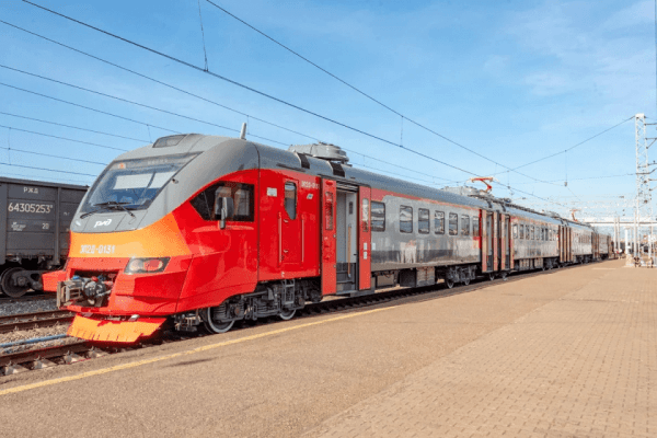 В Башкирии на пригородный маршрут вышла новейшая электричка   