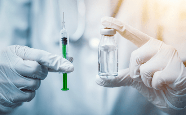 В Башкирии начали вакцинировать от гриппа взрослое население