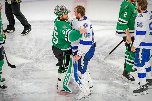 Василевский выиграл Кубок Стэнли. Что о нем говорят в мире хоккея прямо сейчас 