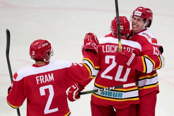 «Салават Юлаев» проиграл «Куньлуню», «Куньлунь» одержал первую победу в сезоне «Салават Юлаев» проиграл «Куньлуню», «Куньлунь» одержал первую победу в сезоне