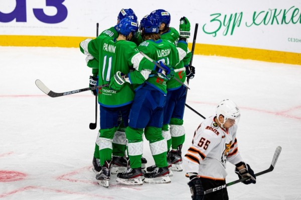 «Салават» и «Амур» забили 5 голов за 3,5 минуты, матч регулярного чемпионата КХЛ, 28.10.20 «Салават» и «Амур» забили 5 голов за 3,5 минуты, матч регулярного чемпионата КХЛ, 28.10.20