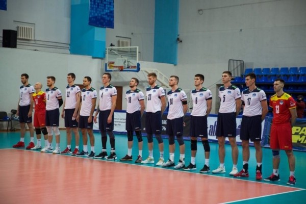 «Посвящаем эту победу Ульфату Мустафину». «Урал» обыграл «Динамо-ЛО» «Посвящаем эту победу Ульфату Мустафину». «Урал» обыграл «Динамо-ЛО»