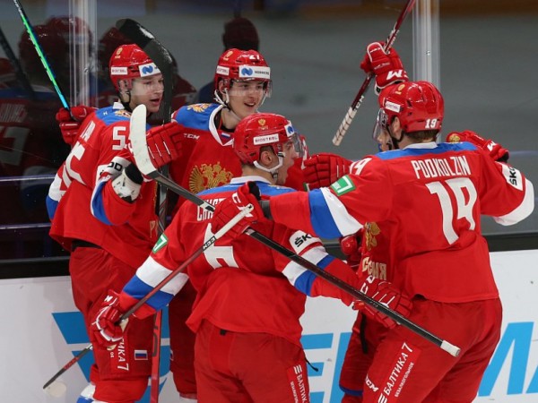 Сборная России в серии буллитов обыграла Швецию в матче Кубка «Карьяла» 