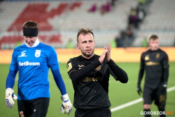 «Уфа» обыграла «Тамбов» и прервала 13-матчевую серию без побед «Уфа» обыграла «Тамбов» и прервала 13-матчевую серию без побед