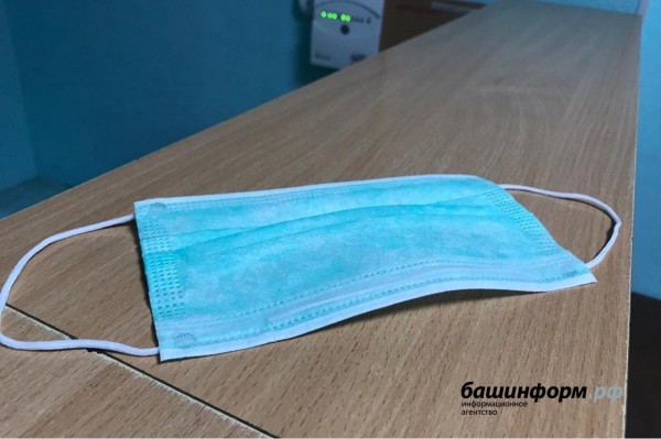 В Башкирии за выходные составили более 700 протоколов за нарушение масочного режима 